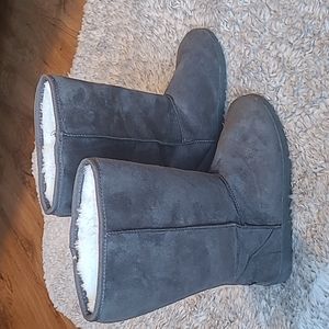Dawgs boots
